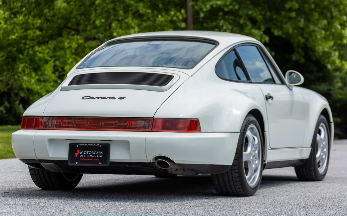 1994 Porsche 964 Carrera 4 - Image 28 of 31