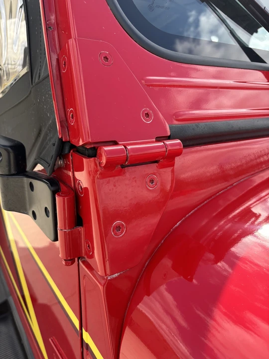 1995 Jeep YJ Wrangler - Image 23 of 31