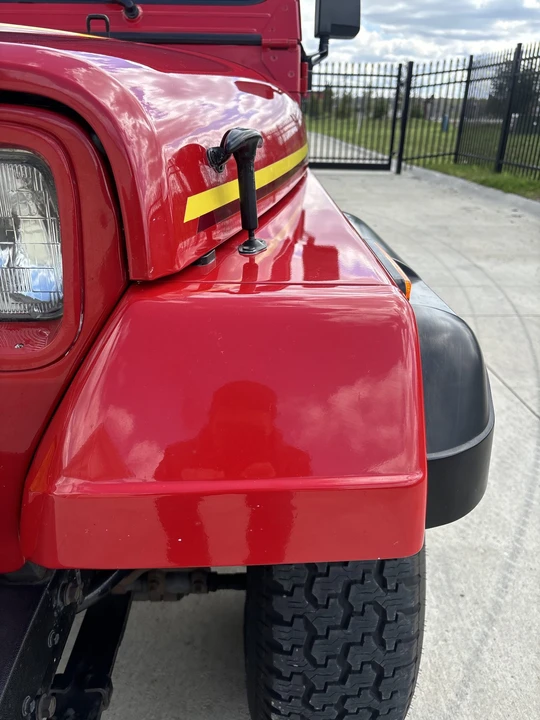 1995 Jeep YJ Wrangler - Image 27 of 31