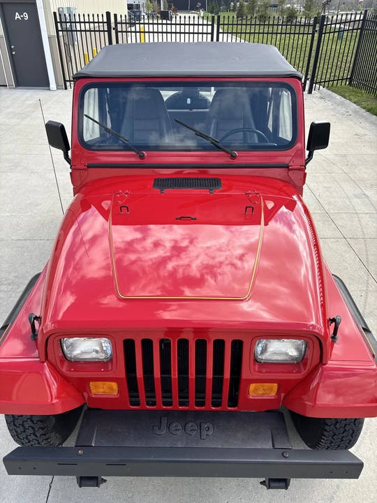 1995 Jeep YJ Wrangler - Image 15 of 31