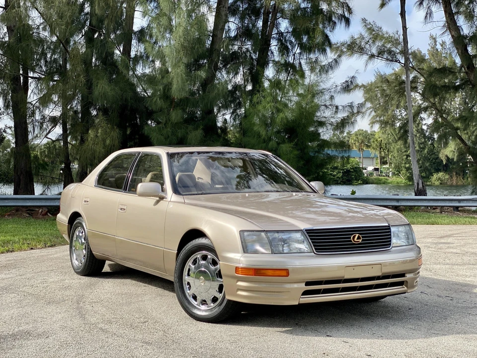 1995 Lexus LS 2nd Gen - Image 3 of 31