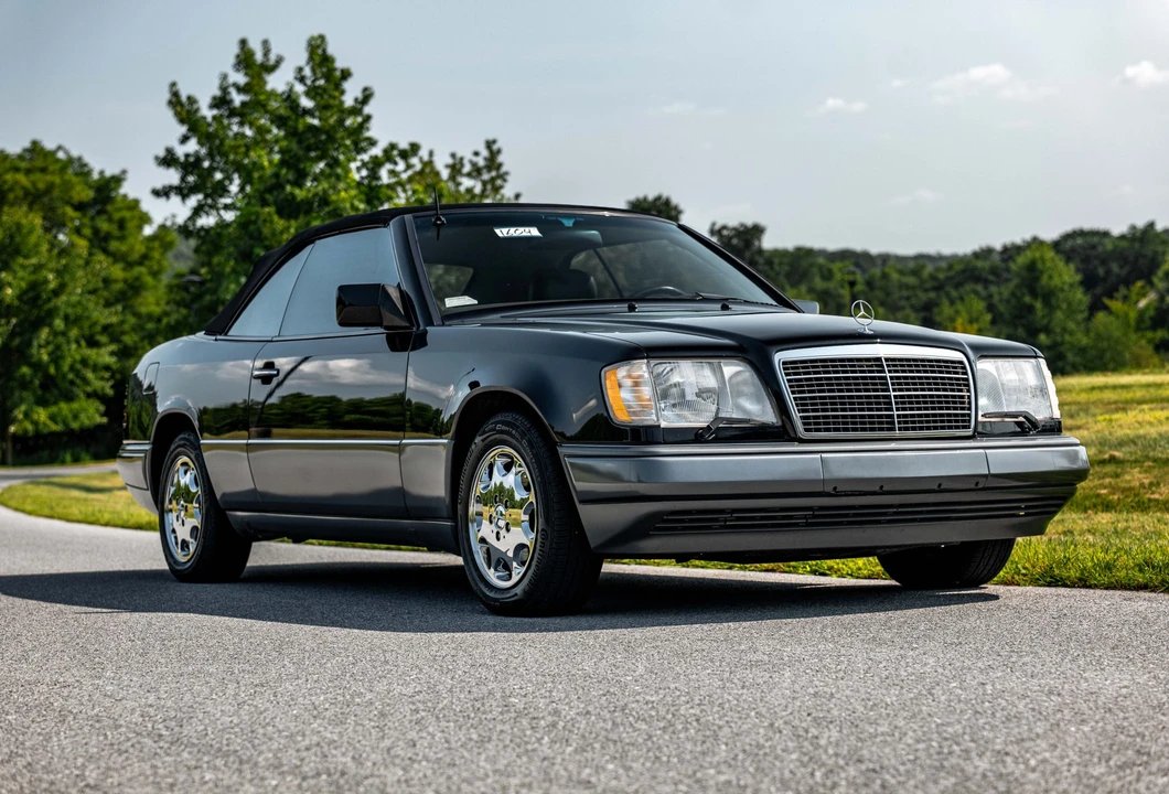 1995 Mercedes-Benz W124 E-Class - Image 29 of 31