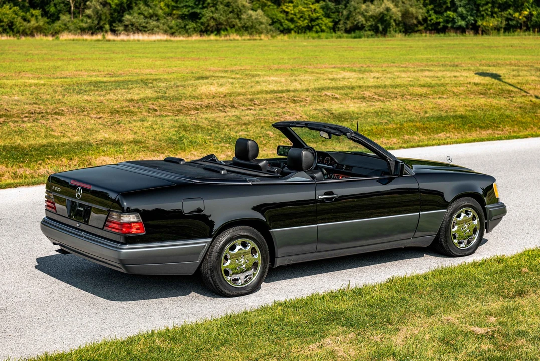 1995 Mercedes-Benz W124 E-Class - Image 23 of 31