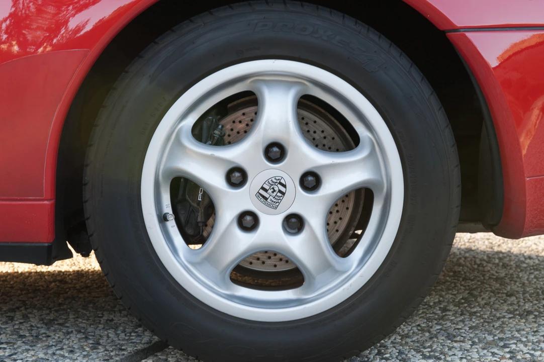 1995 Porsche 993 Carrera - Image 26 of 31