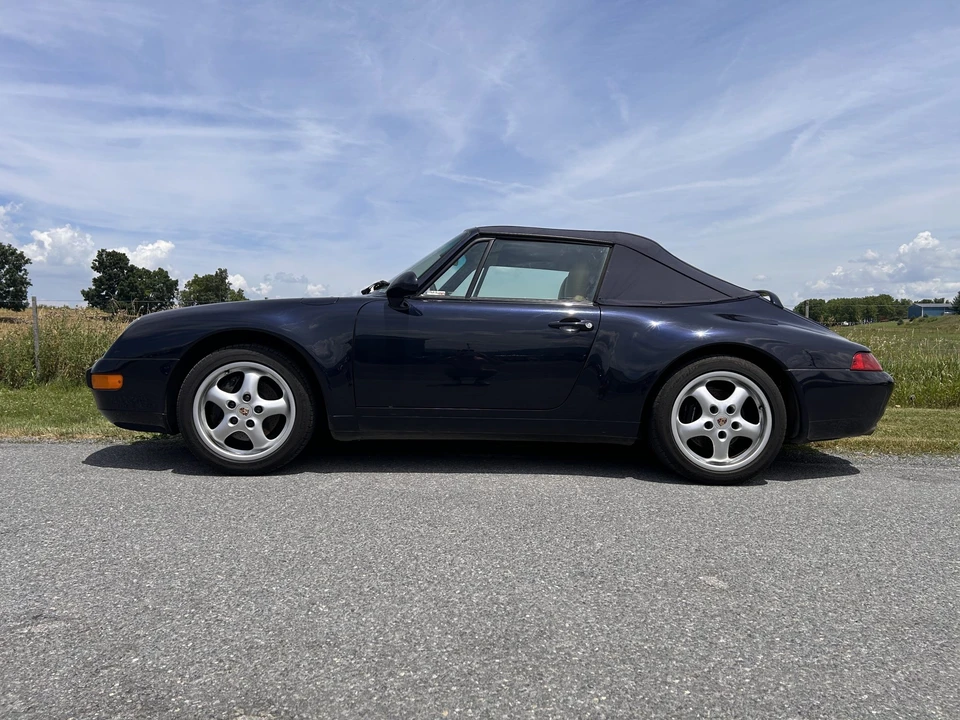 1995 Porsche 993 Carrera - Image 11 of 31