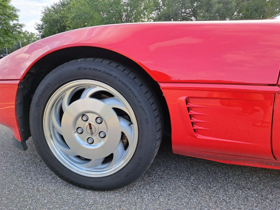 1996 Chevrolet Corvette C4 - Image 14 of 31