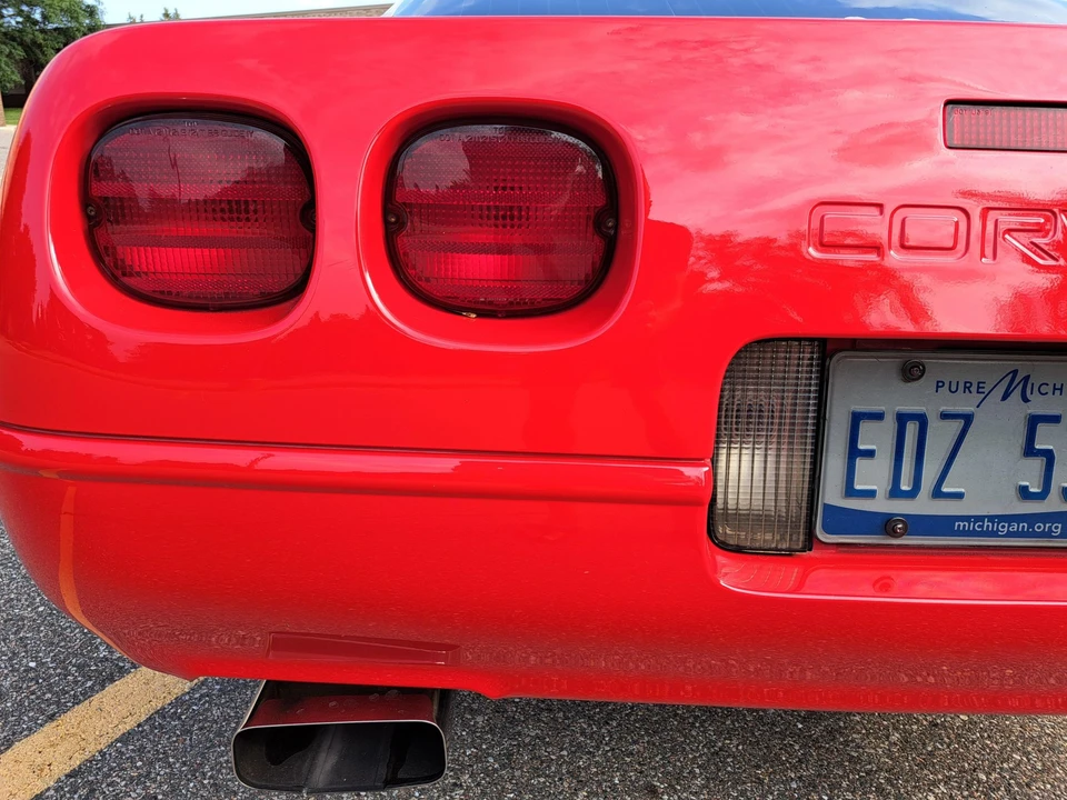 1996 Chevrolet Corvette C4 - Image 18 of 31