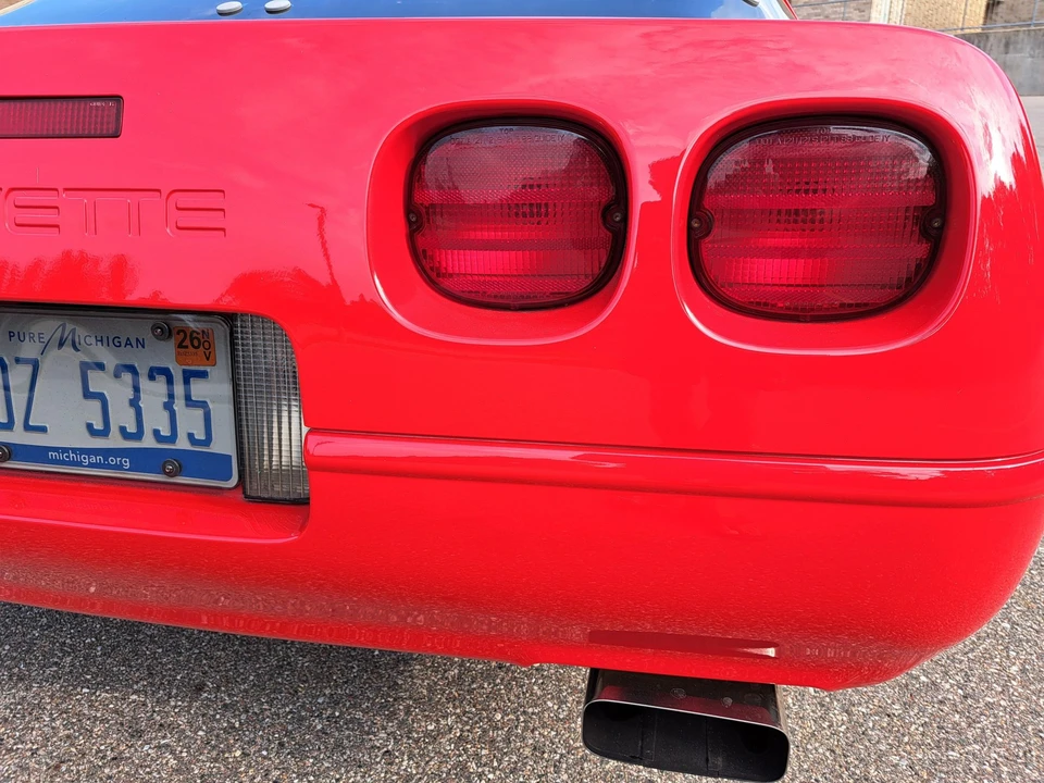 1996 Chevrolet Corvette C4 - Image 19 of 31