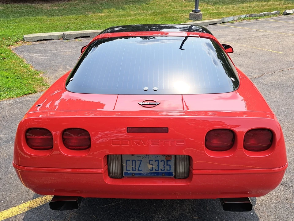1996 Chevrolet Corvette C4 - Image 5 of 31