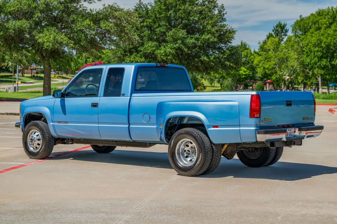1996 GMC Sierra 1st Gen - Image 3 of 31