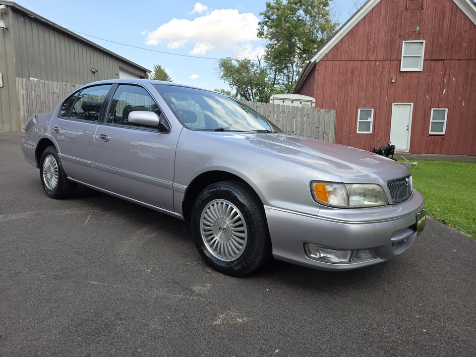 1996 Infiniti I30 1st Gen - Image 14 of 31