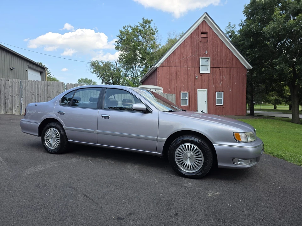 1996 Infiniti I30 1st Gen - Image 15 of 31
