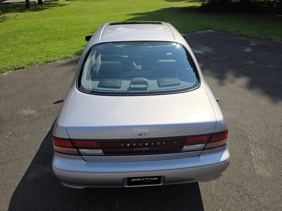 1996 Infiniti I30 1st Gen - Image 26 of 31