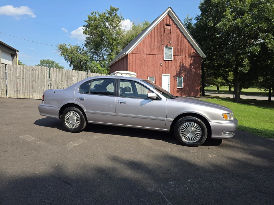1996 Infiniti I30 1st Gen - Image 16 of 31