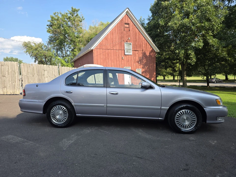 1996 Infiniti I30 1st Gen - Image 18 of 31
