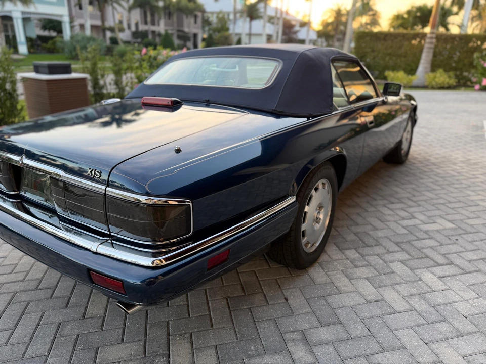 1996 Jaguar XJS Convertible - Image 28 of 31