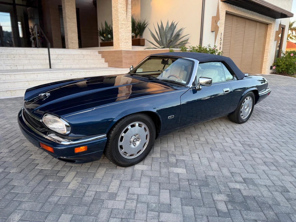 1996 Jaguar XJS Convertible - Image 25 of 31