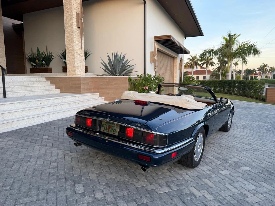 1996 Jaguar XJS Convertible - Image 9 of 31