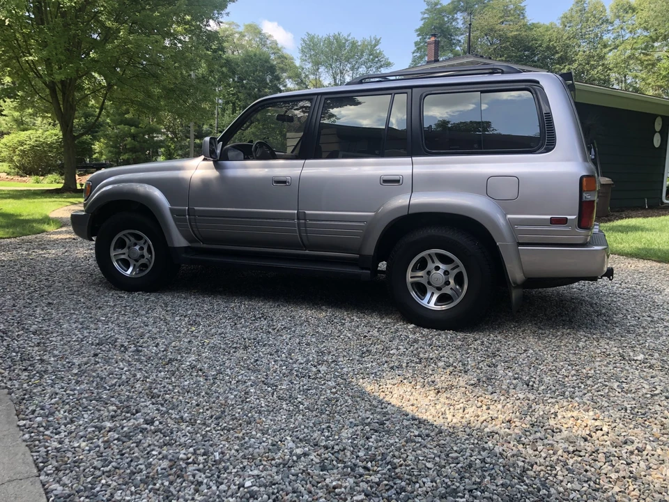 1996 Lexus LX 1st Gen - Image 2 of 31