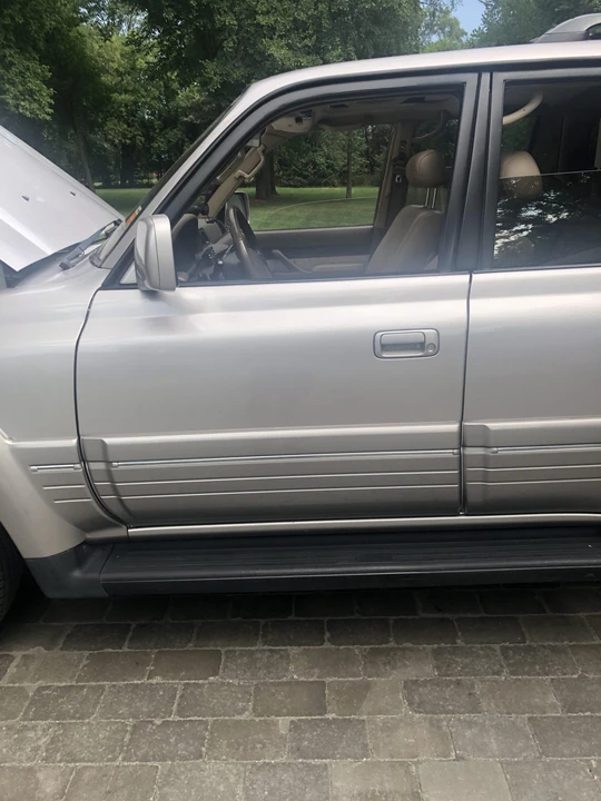 1996 Lexus LX 1st Gen - Image 23 of 31