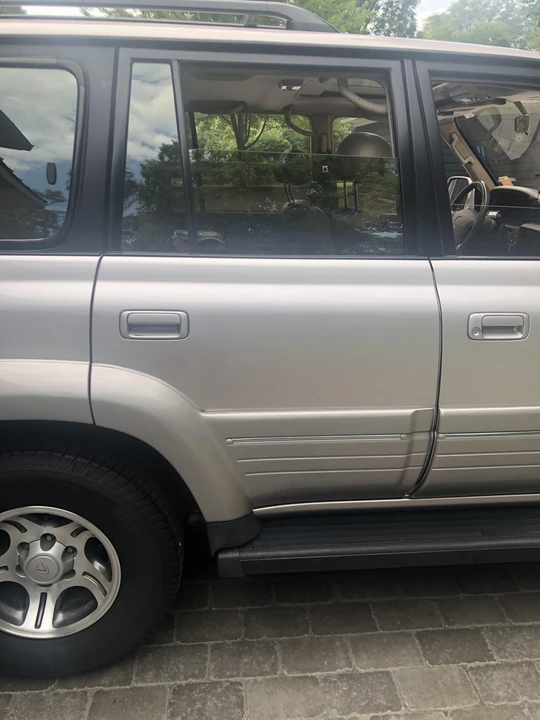 1996 Lexus LX 1st Gen - Image 27 of 31