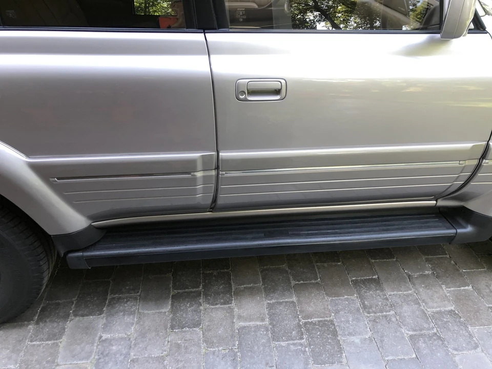 1996 Lexus LX 1st Gen - Image 28 of 31