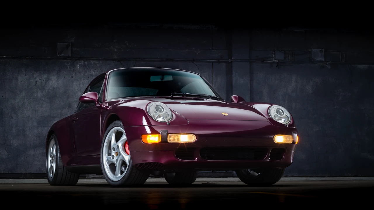 1996 Porsche 993 Carrera 4S - Image 9 of 31