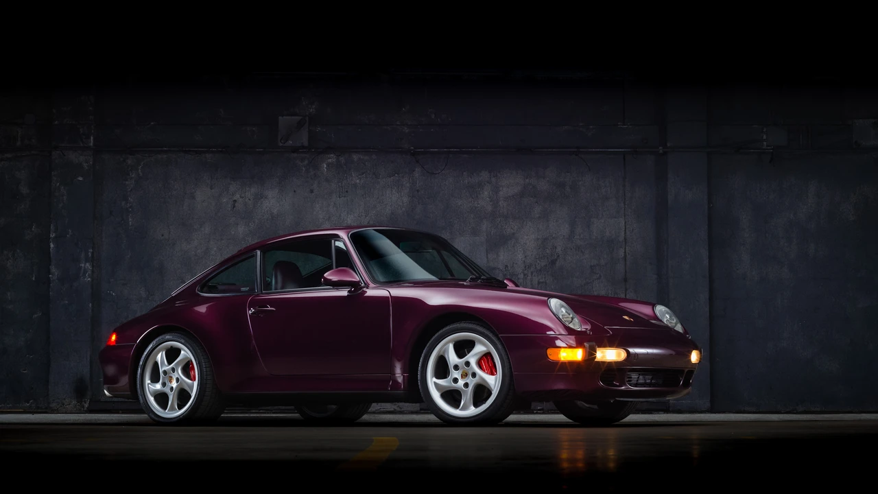 1996 Porsche 993 Carrera 4S - Image 8 of 31