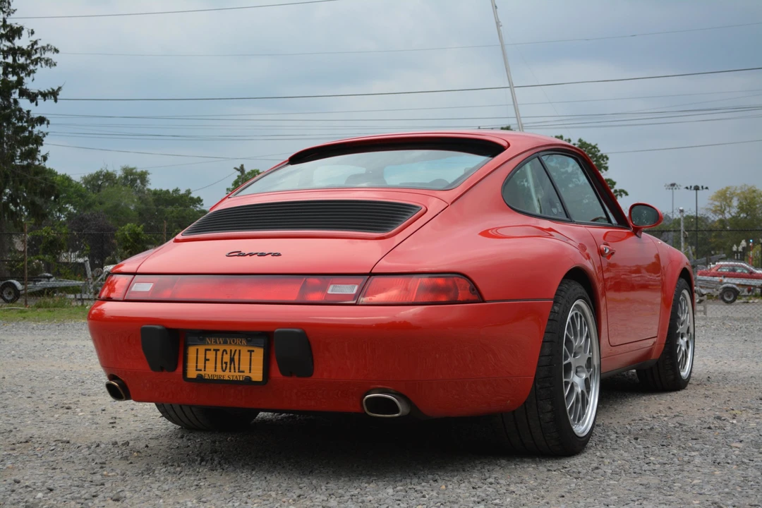1996 Porsche 993 Carrera - Image 8 of 31