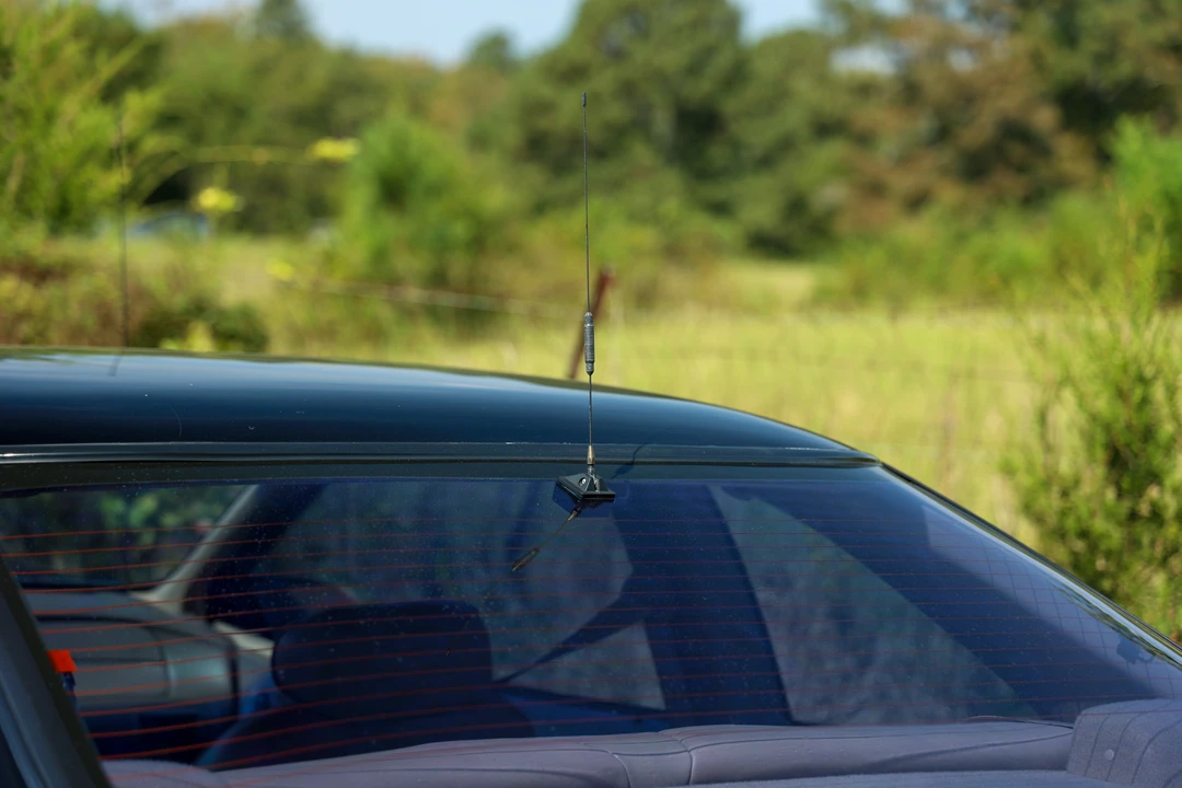 1997 Ford Thunderbird 10th Gen - Image 26 of 31