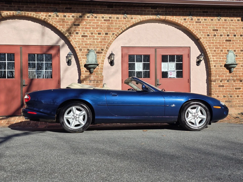 1997 Jaguar X100 XK8 - Image 22 of 31
