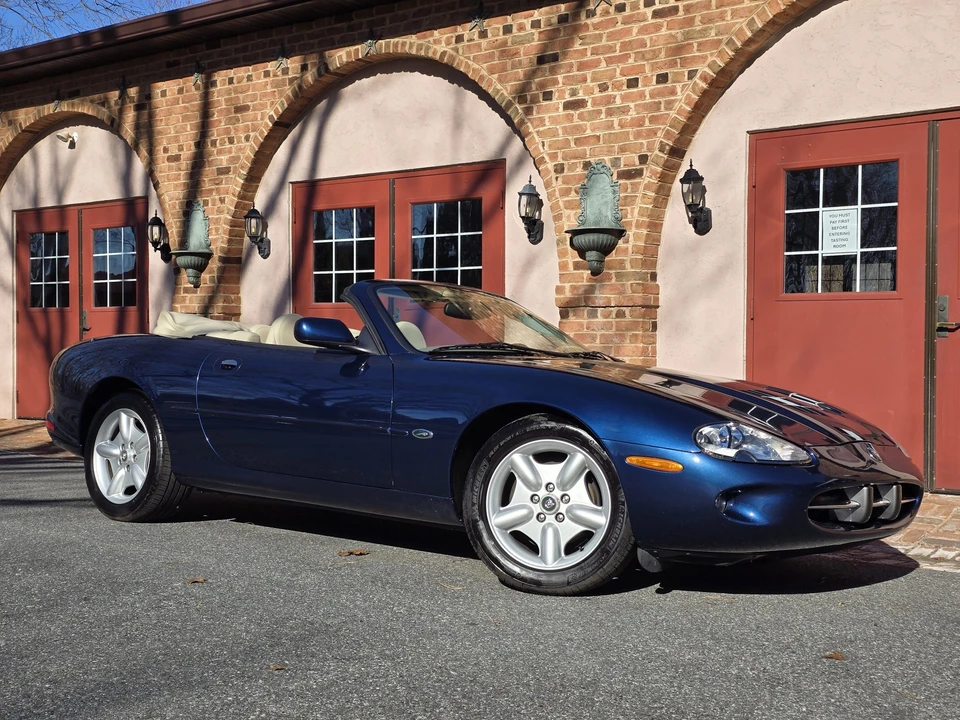 1997 Jaguar X100 XK8 - Image 21 of 31
