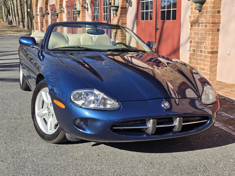 1997 Jaguar X100 XK8 - Image 14 of 31