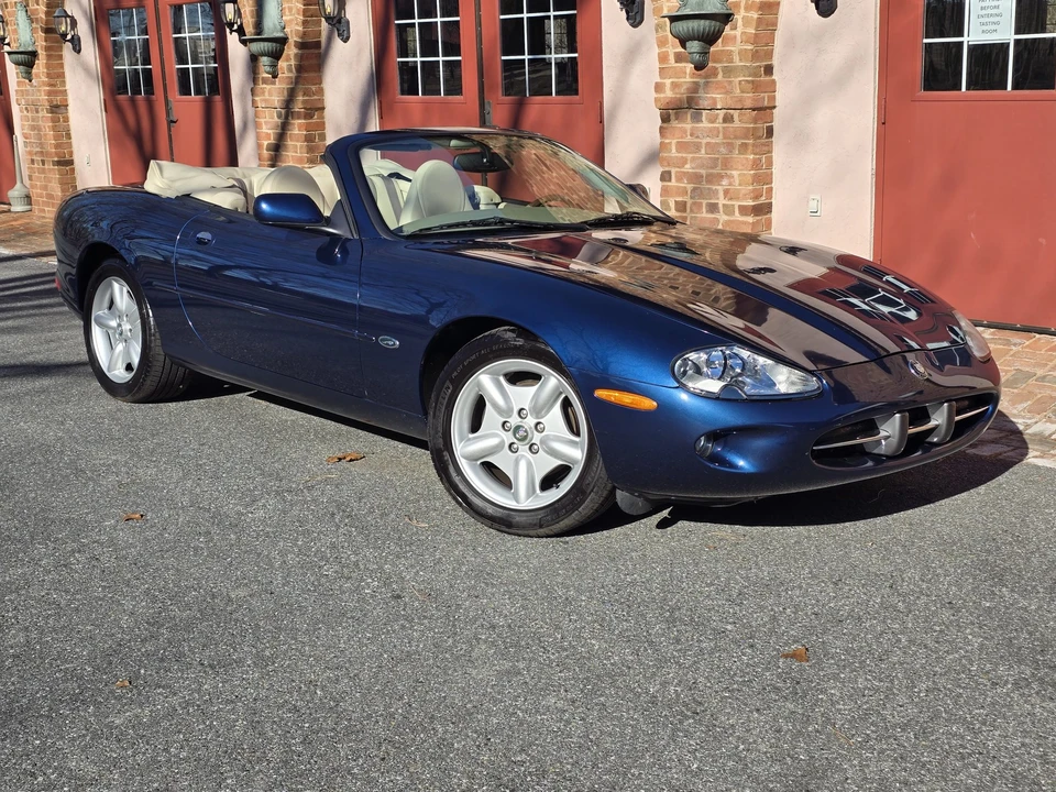 1997 Jaguar X100 XK8 - Image 18 of 31