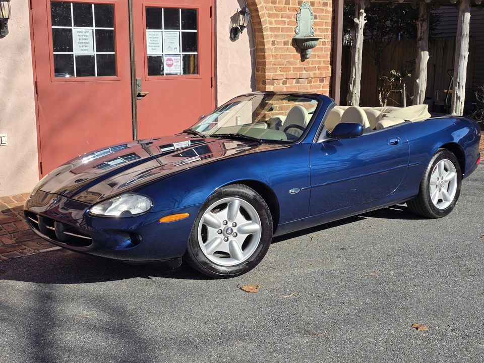 1997 Jaguar X100 XK8 - Image 3 of 31