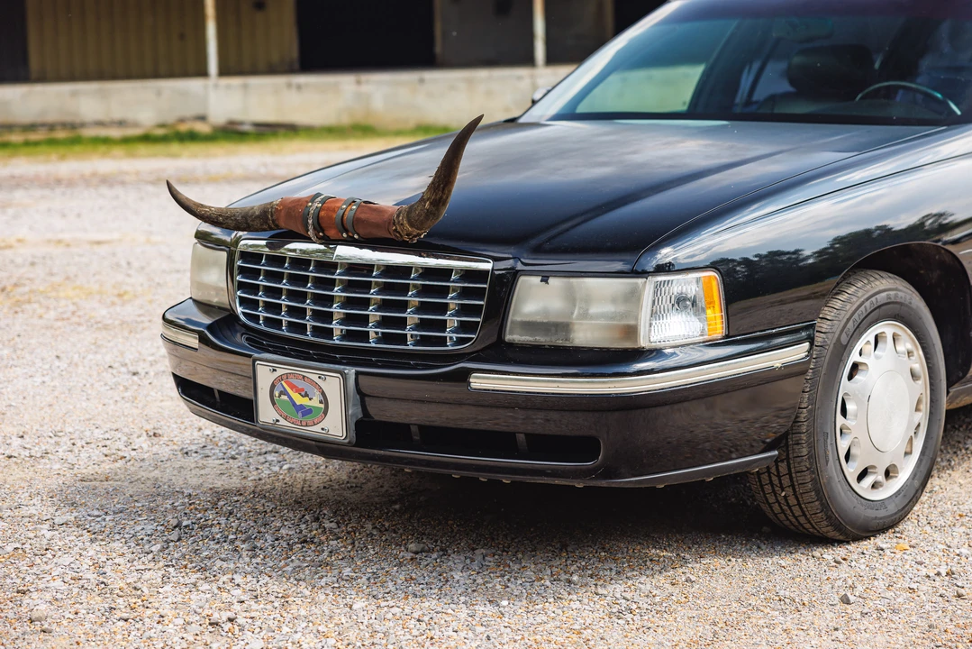 1998 Cadillac Fleetwood - Image 13 of 31