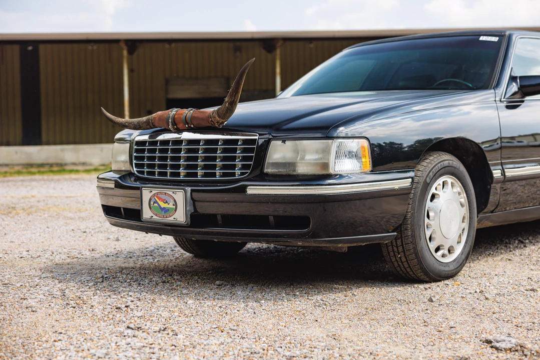 1998 Cadillac Fleetwood - Image 14 of 31