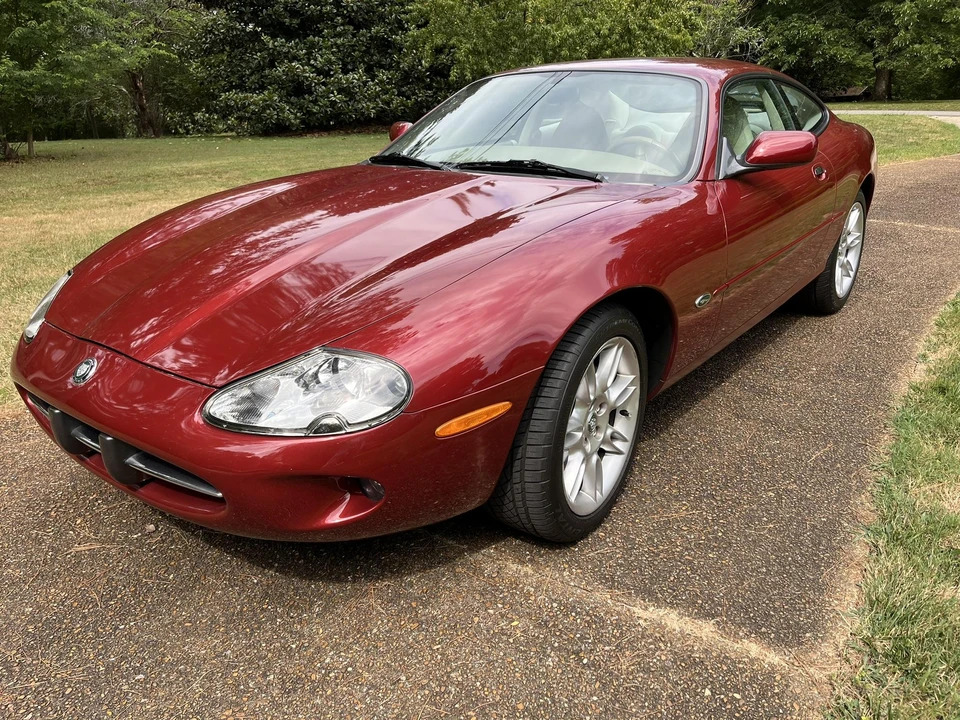 1998 Jaguar X100 XK8 - Image 2 of 31