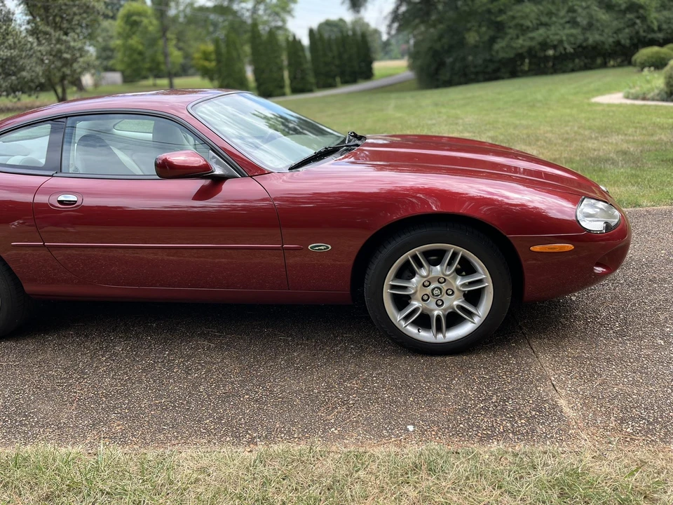 1998 Jaguar X100 XK8 - Image 29 of 31