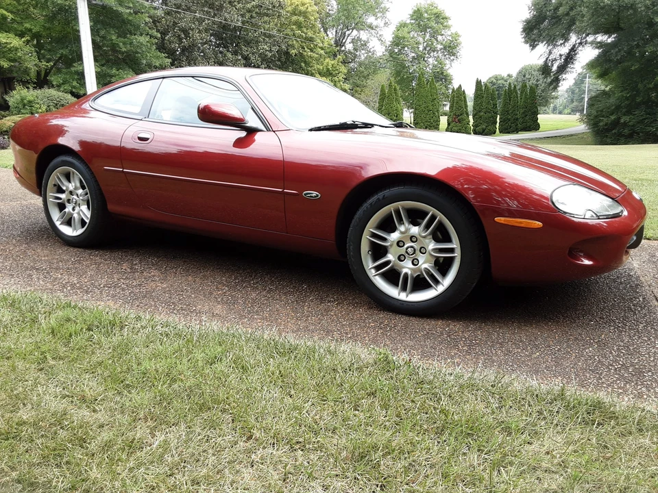 1998 Jaguar X100 XK8 - Image 14 of 31