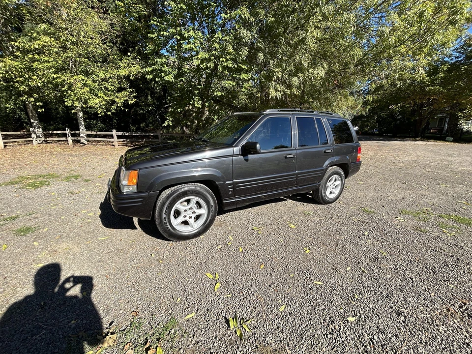 1998 Jeep ZJ Grand Cherokee - Image 2 of 31