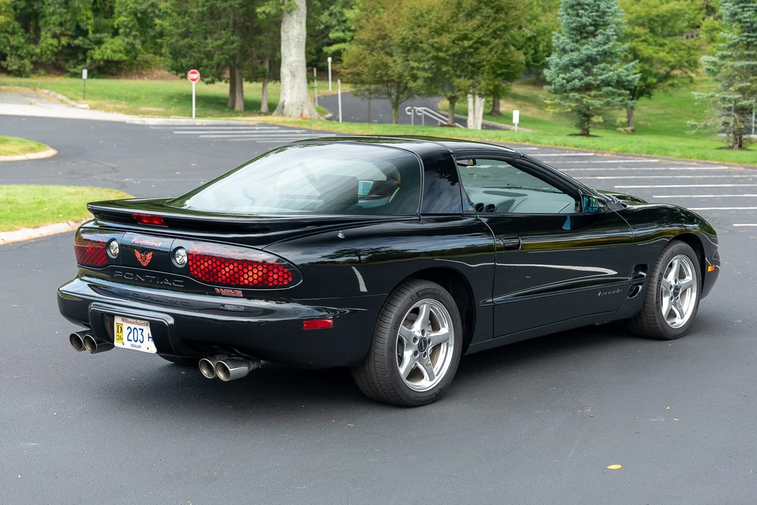 1998 Pontiac Firebird Trans Am 4th Gen - Image 17 of 31