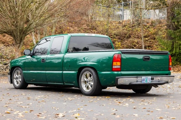 1999 Chevrolet Silverado 1st Gen - Image 2 of 7