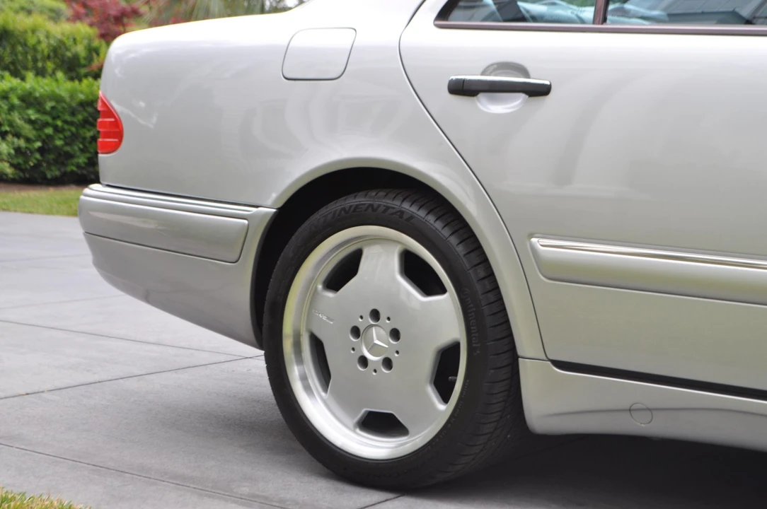 1999 Mercedes-Benz W210 E 36 & E 50 & E 55 & E 60 AMG - Image 26 of 31