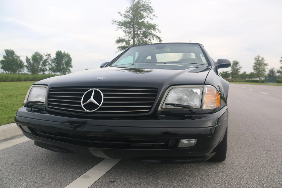 1999 Mercedes-Benz R129 SL-Class - Image 2 of 31