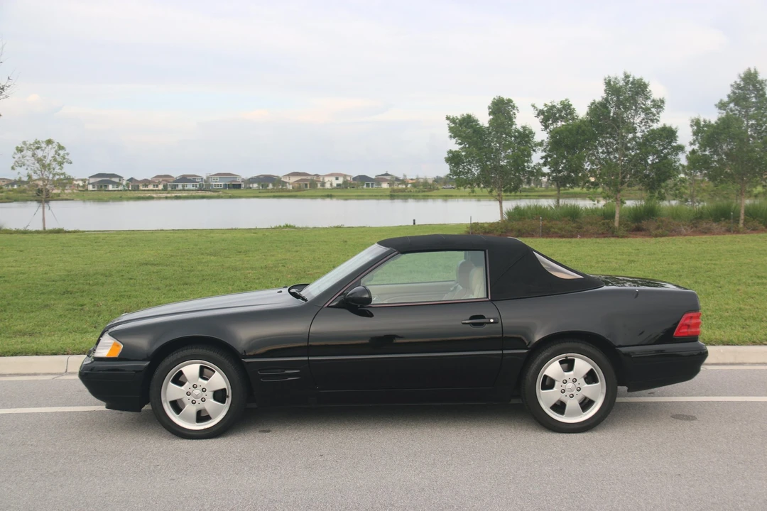 1999 Mercedes-Benz R129 SL-Class - Image 11 of 31