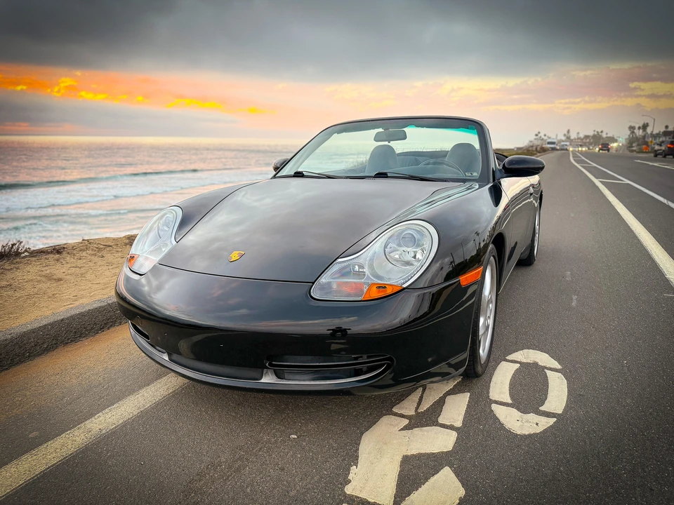 1999 Porsche 996 Carrera - Image 3 of 31