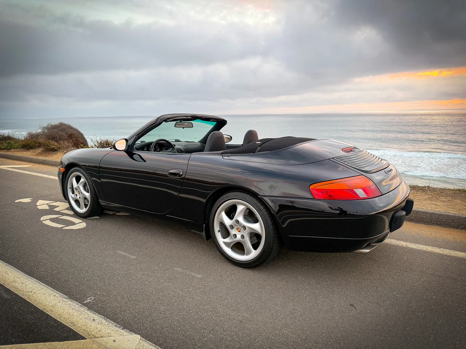 1999 Porsche 996 Carrera - Image 11 of 31