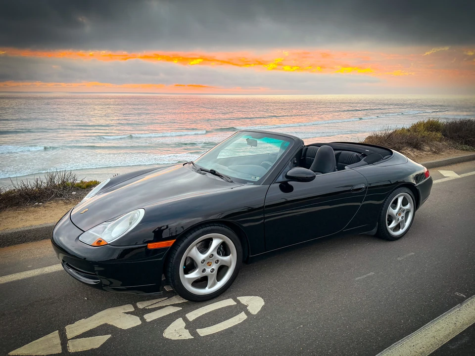 1999 Porsche 996 Carrera - Image 19 of 31