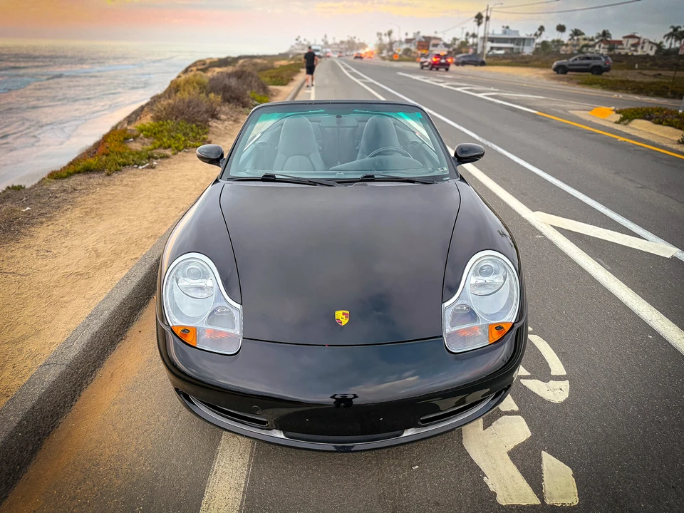 1999 Porsche 996 Carrera - Image 22 of 31
